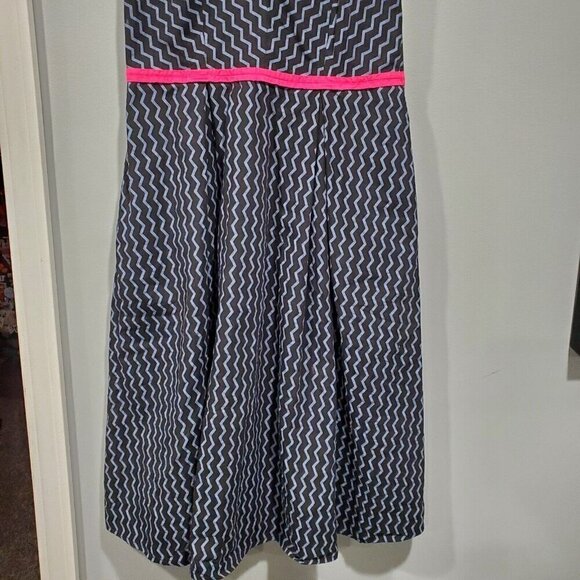 eShakti Women's Fit and Flare Retro Zig Zag Sleeveless Dress Black Gray Sz 6? - Picture 4 of 14